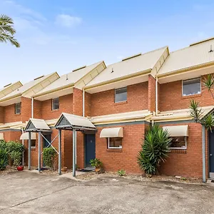 Spring Hill Terraces 3*, Brisbane Australia