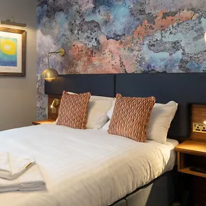 Keavan's Port Hotel, 4*, Dublin Ireland